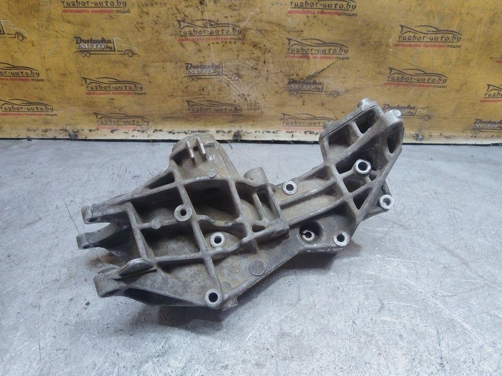 Кронштейн вискомуфты F4SPB0 Audi A4 - Фото 3