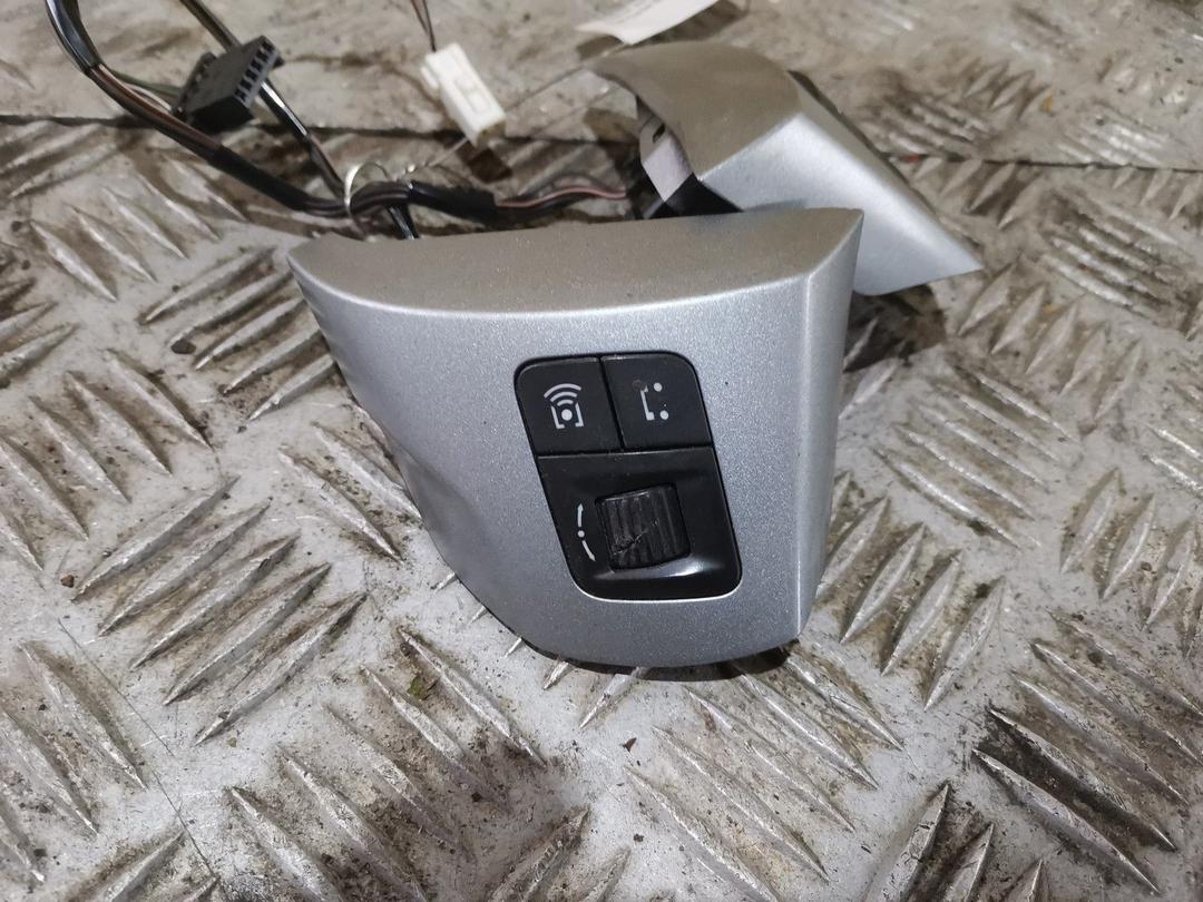 Кнопки руля NS2GCB Opel Corsa - Фото 2