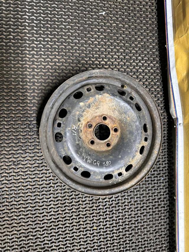 Диск штампованный R15    KEGM0A Volkswagen Golf купить