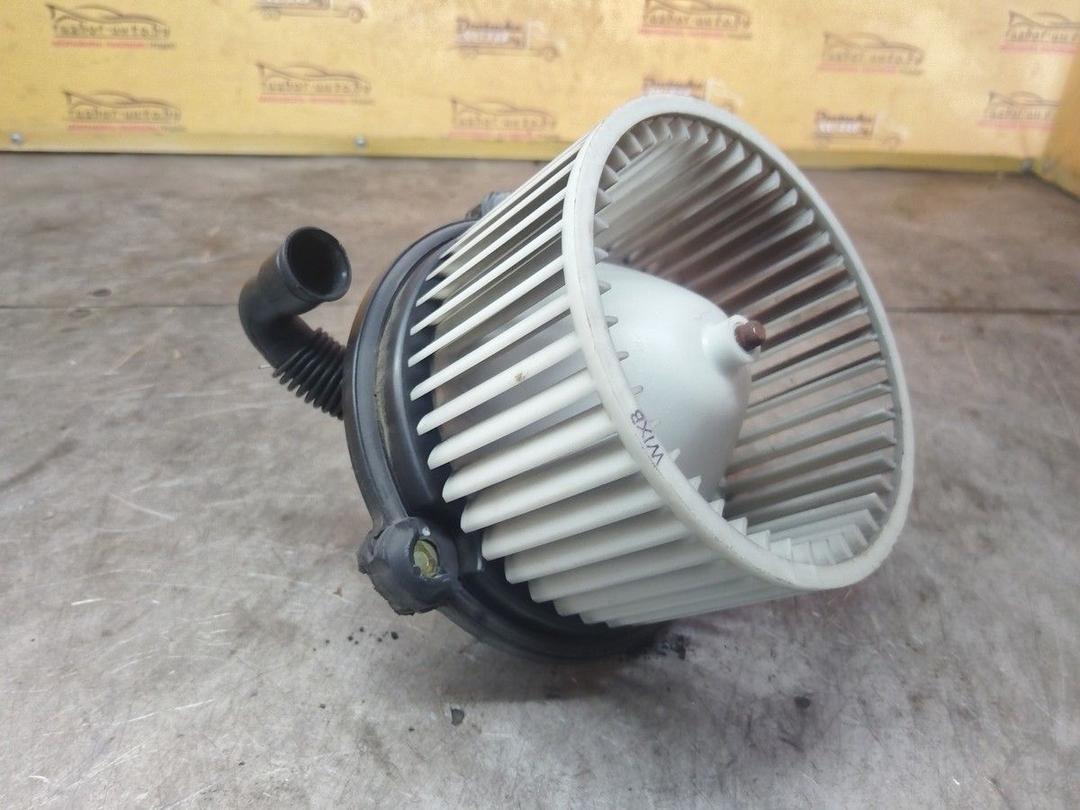 Моторчик печки E182AQ Hyundai Matrix купить с доставкой