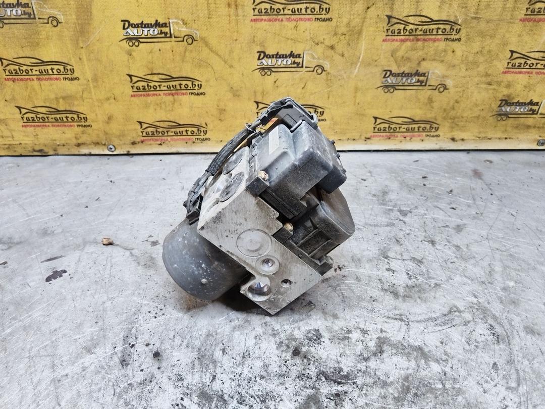 Блок ABS V8FS92 Subaru Forester купить