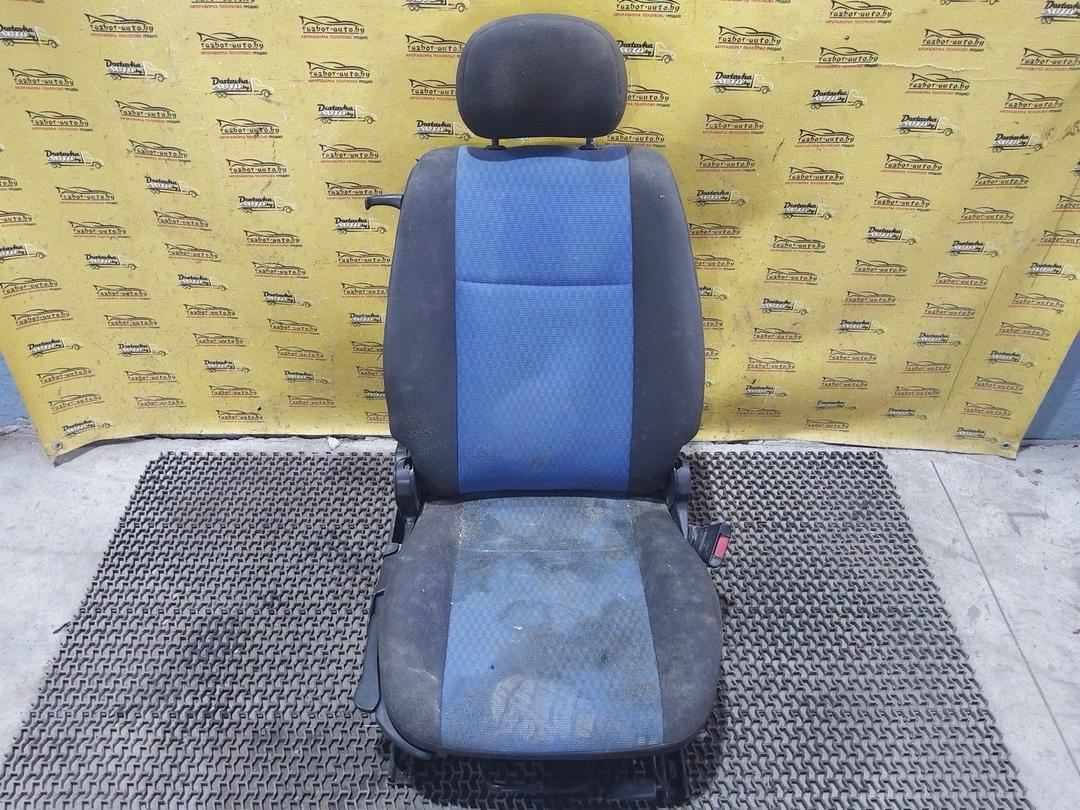 Сиденье переднее FW4XFQ Opel Zafira