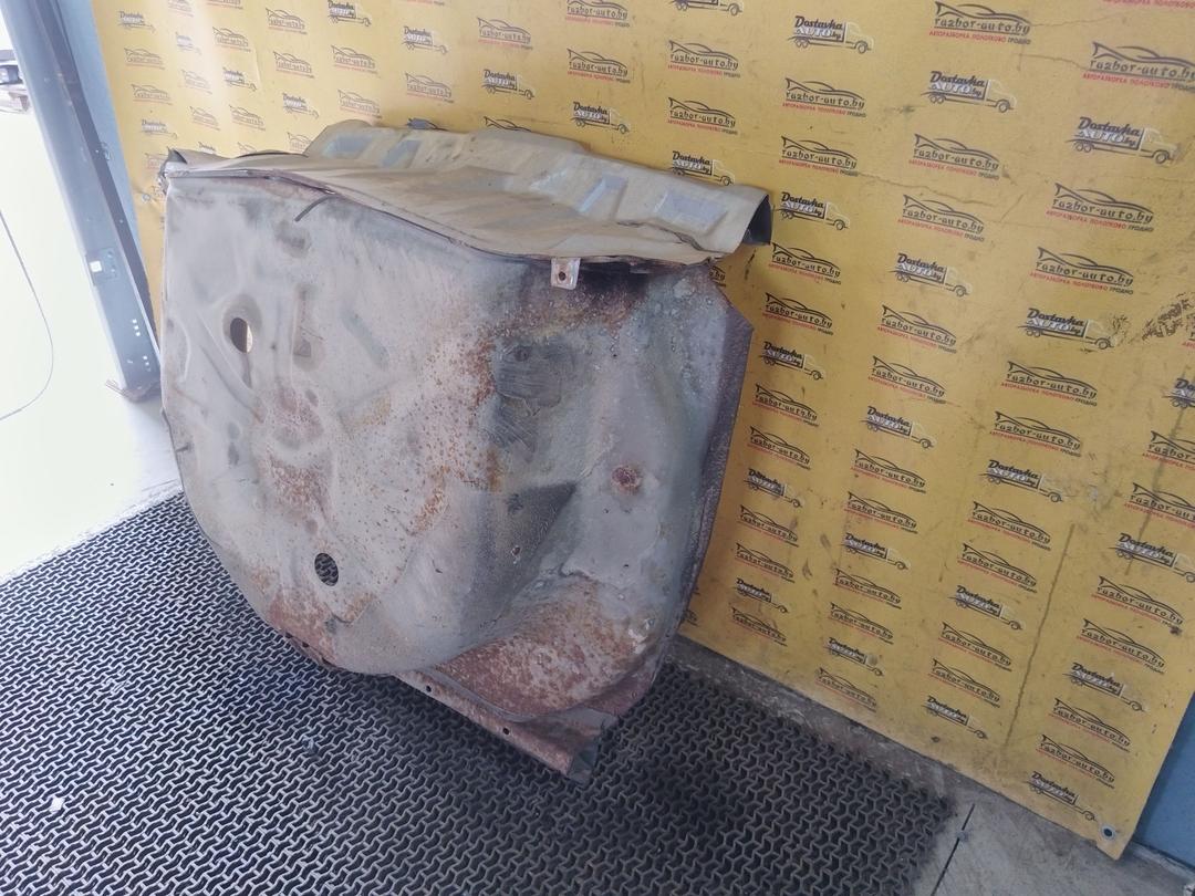 Ниша запасного колеса YBANL1 Toyota Avensis undefined