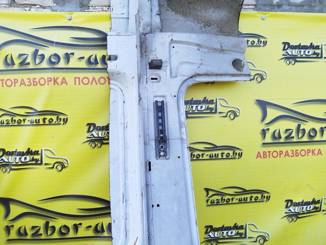 Стойка кузовная центральная левая 3WAGQ6 Mercedes Sprinter undefined
