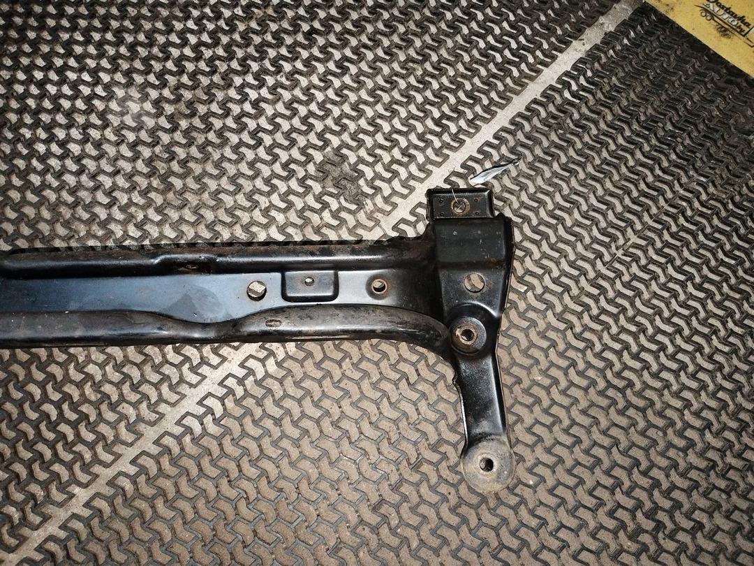 Балка под радиатор G4A5SM Volkswagen Passat - Фото 3