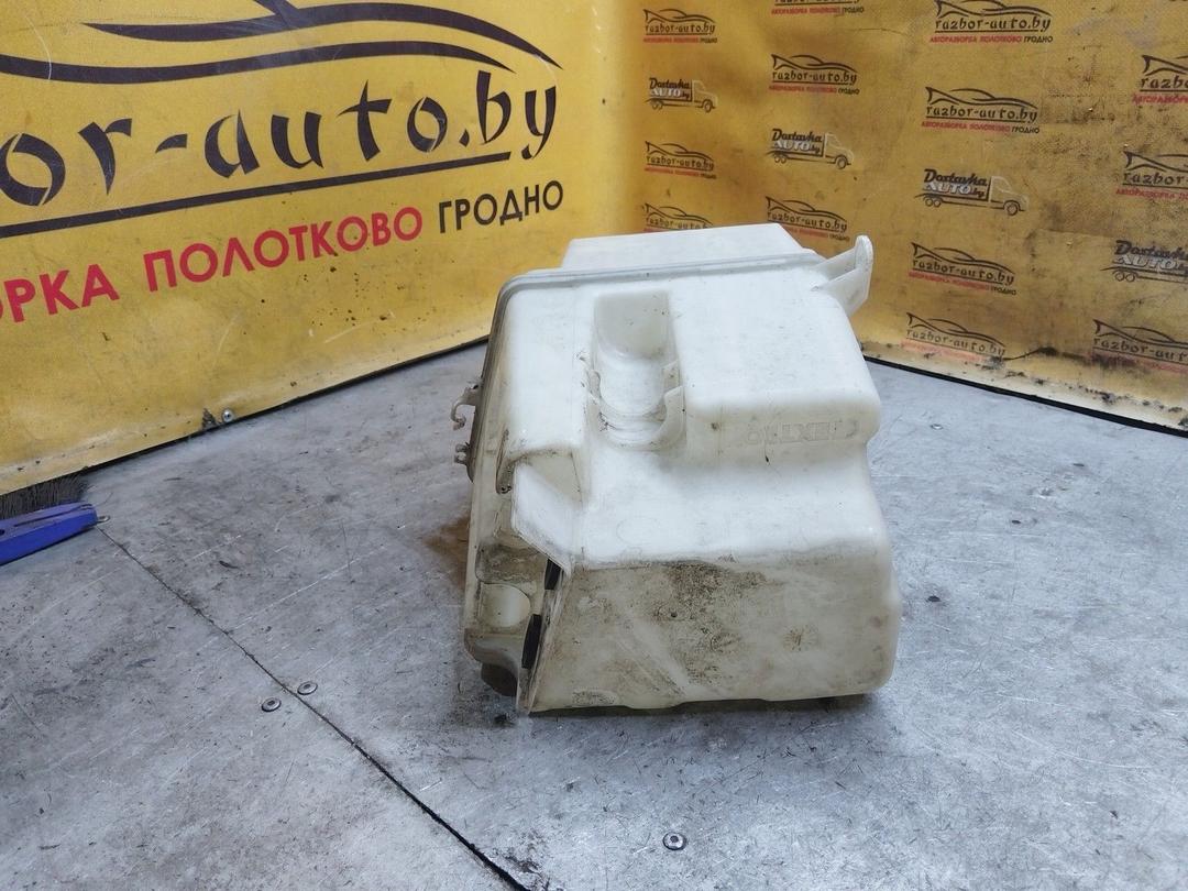 Бачок омывателя RGULE1 Toyota Avensis купить в магазине запчастей бу