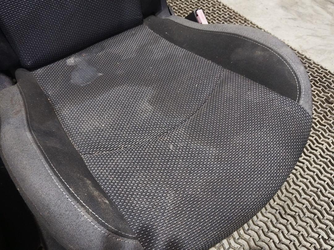 Салон (комплект сидений) 31AHUK Peugeot 206 купить на авторазборке