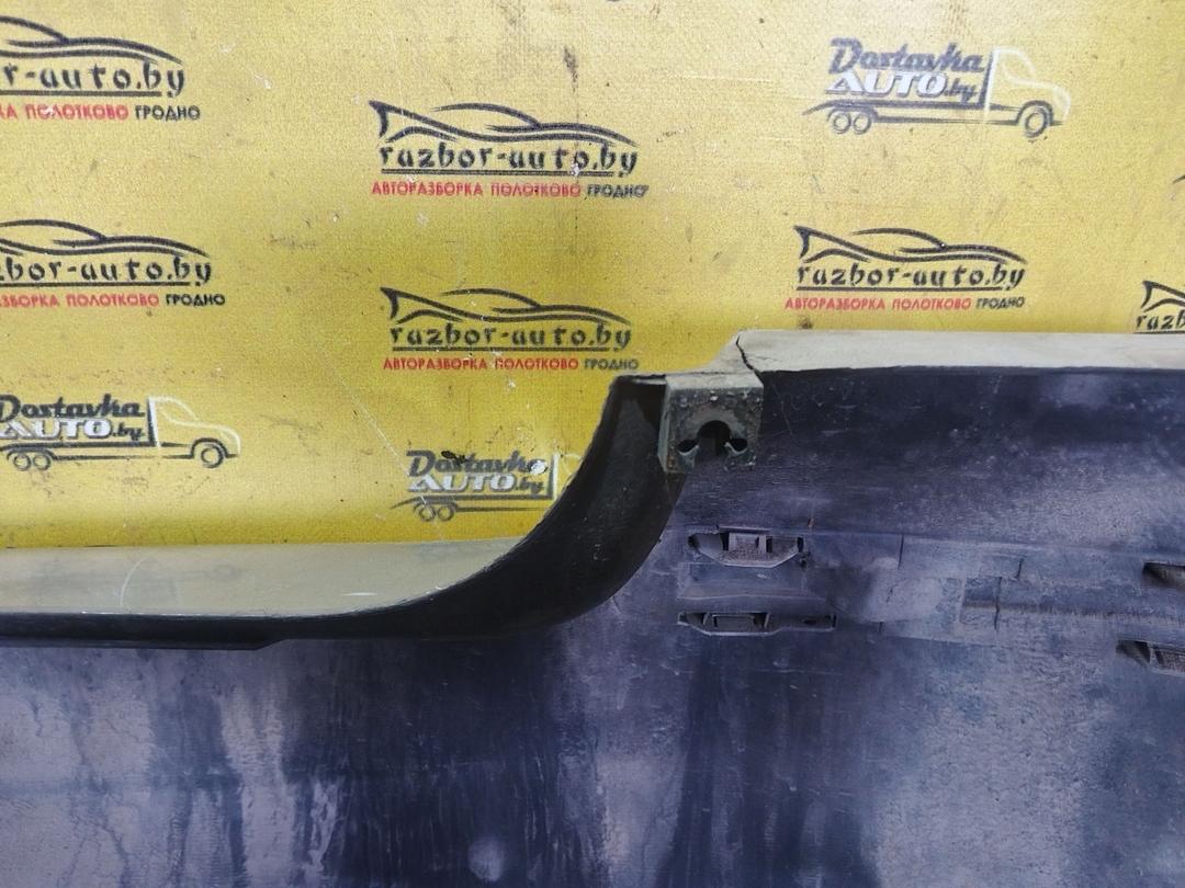 Бампер задний B35808 Toyota Avensis undefined