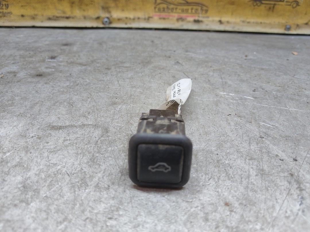 Кнопка (выключатель) 7S4AC5 Skoda Roomster