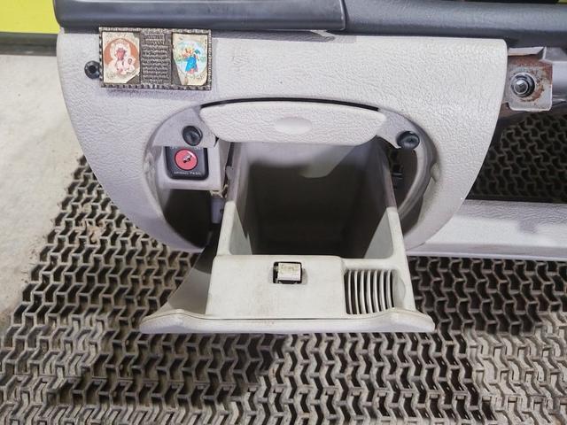 Панель передняя салона (торпедо) R4W0BG Citroen C5 купить с доставкой