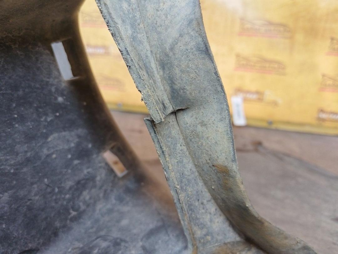 Защита арок передняя левая (подкрылок) YH61BZ Volkswagen Passat купить в магазине запчастей бу