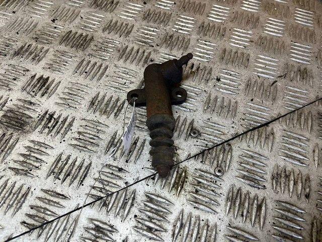 Цилиндр сцепления рабочий IQ6VCD Kia Carnival - Фото 1