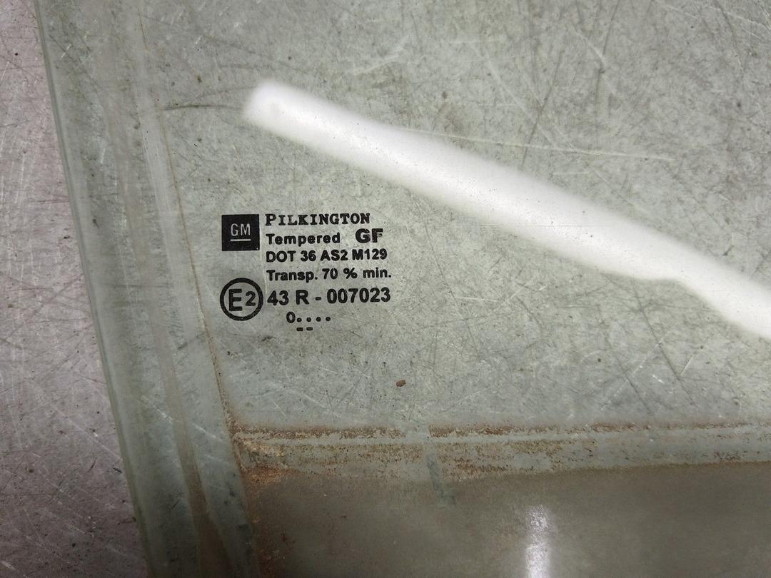 Стекло двери передней правой EF2IA8 Opel Zafira - Фото 2