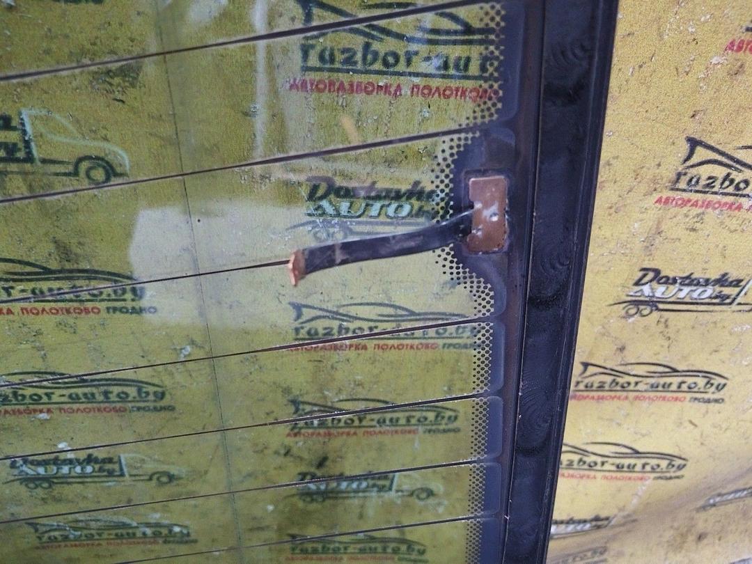 Стекло заднее O633ZP Renault Megane купить в магазине запчастей бу