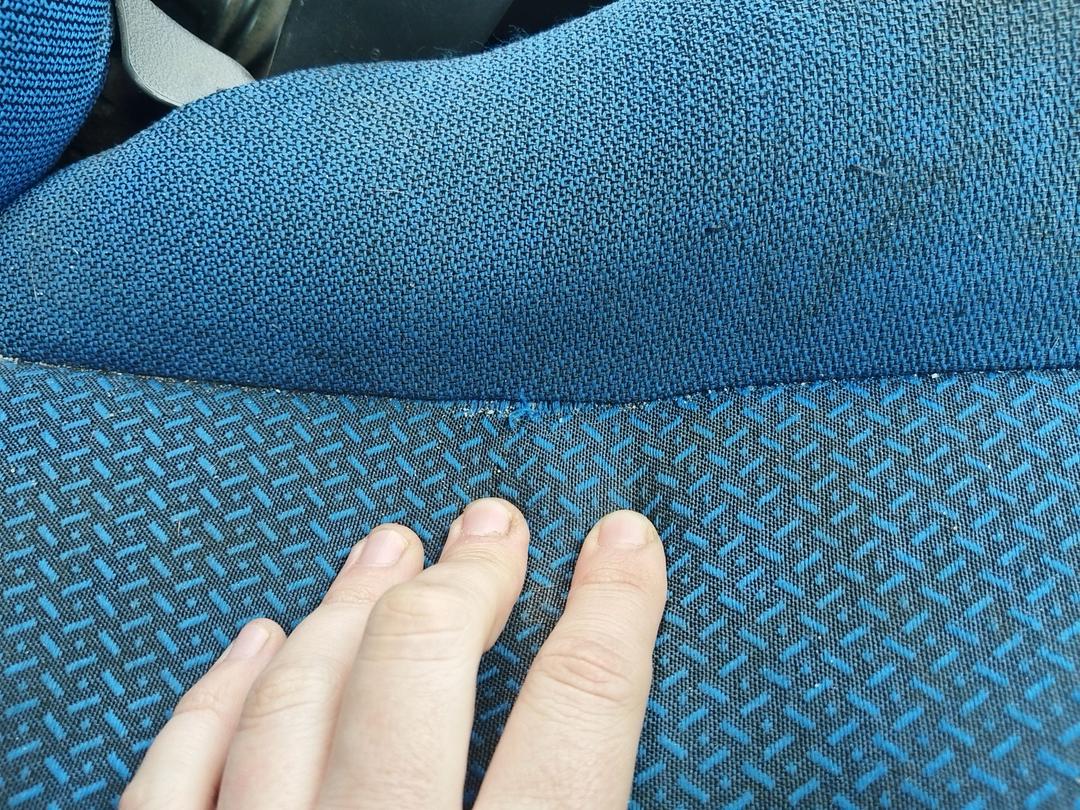 Сиденье переднее 9BE75N Fiat Punto undefined