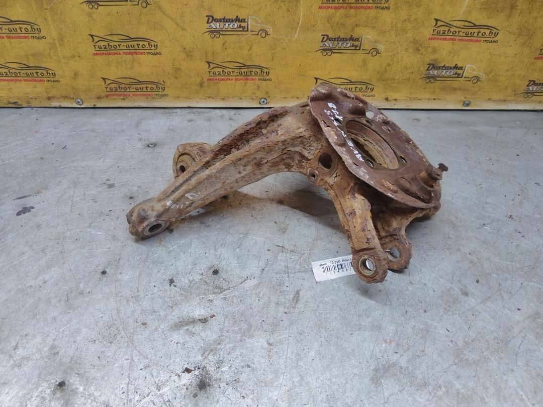 Кулак задний левый 3L3YGZ Toyota Avensis - Фото 3