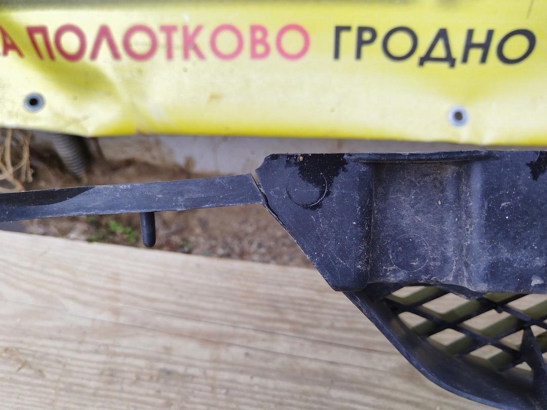 Решетка радиатора XIKPAW Mazda Premacy - Фото 5