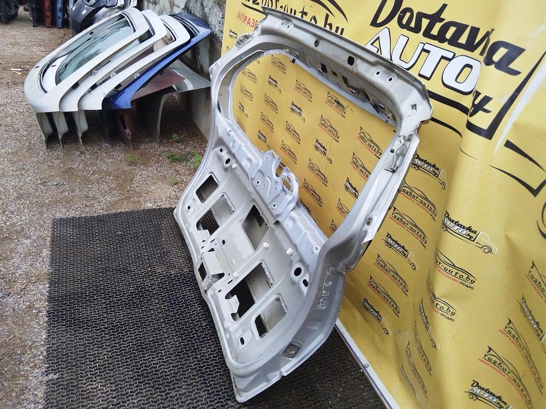Крышка багажника (дверь 3-5) NMQKWS Renault Scenic undefined