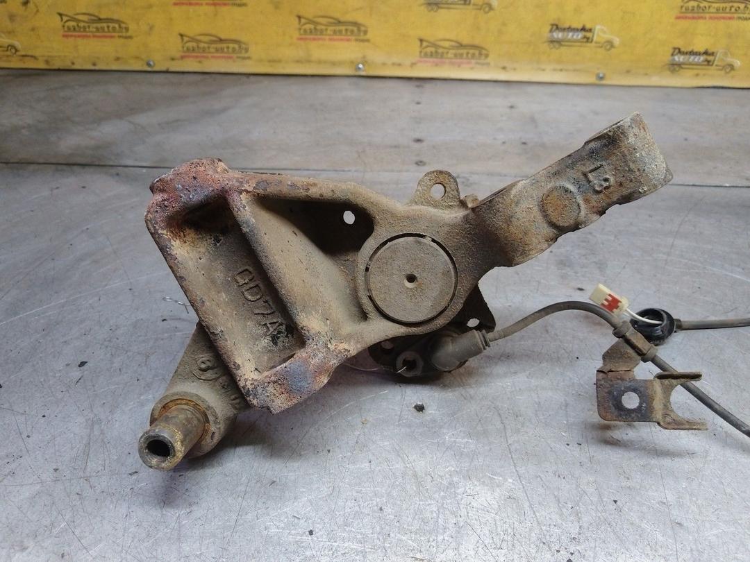 Цапфа задняя (ось ступицы) EH4KY9 Mazda Premacy - Фото 4