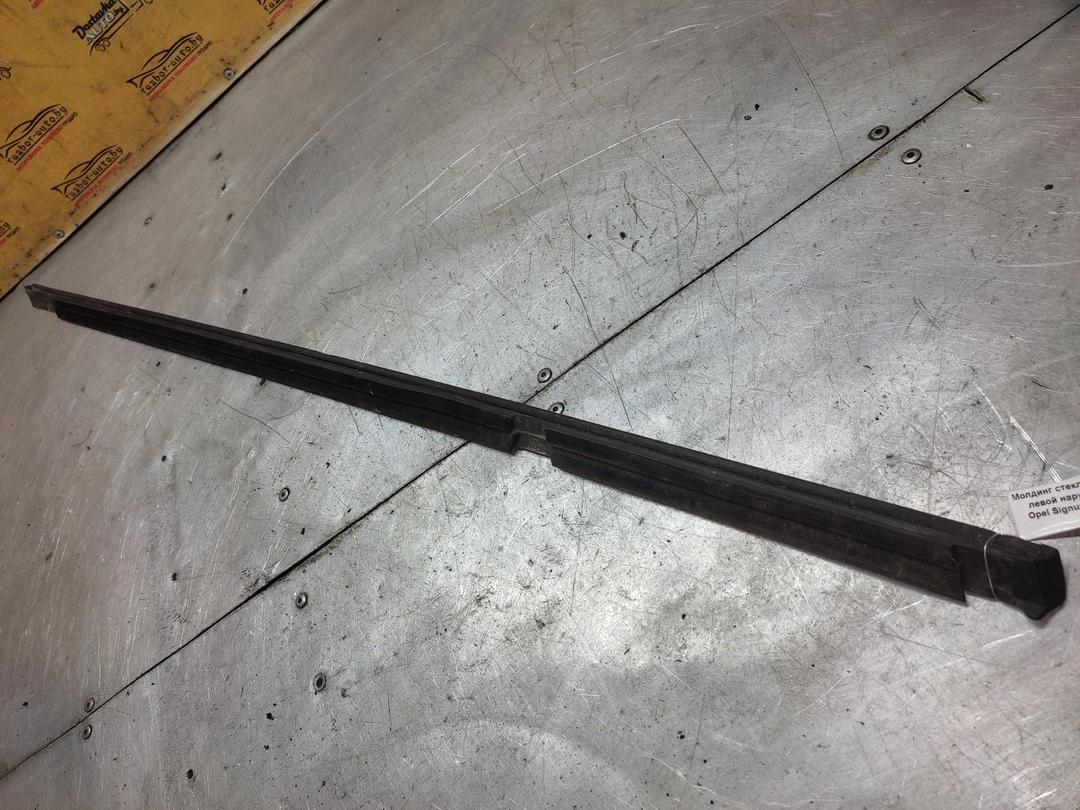 Молдинг стекла двери задней левой наружный JN1F8A Opel Signum