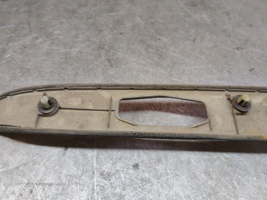 Накладка подсветки номера ZZ442U Honda Accord купить на авторазборке