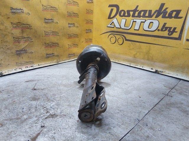 Амортизатор передний правый DXCJX9 Mercedes A W168 купить в магазине запчастей бу