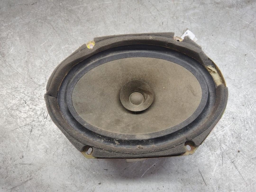 Динамик двери передней правой HENJBJ Mazda Premacy - Фото 1