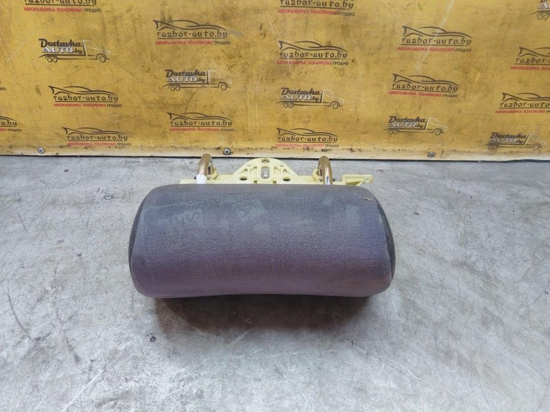 Подголовник 9UB42T Mercedes C W202 - Фото 2