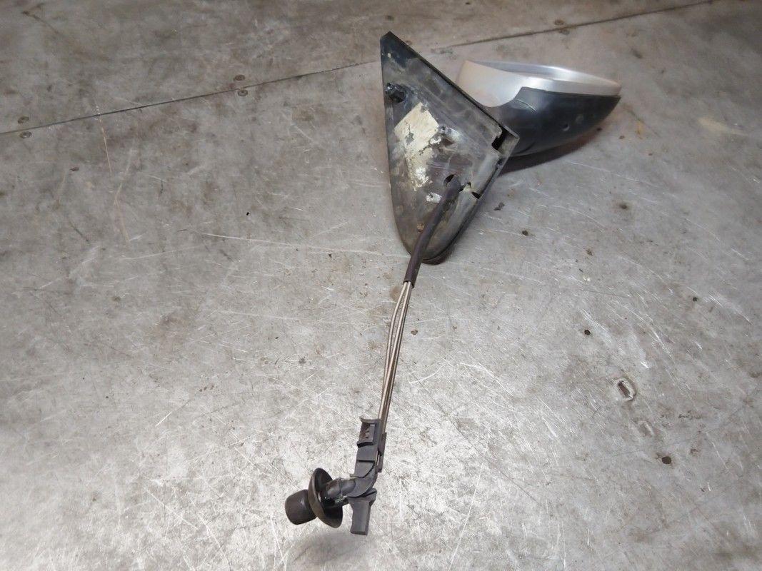 Зеркало наружное правое KCRC8J Volkswagen Polo купить на авторазборке