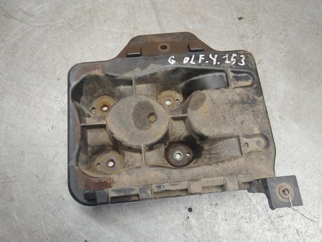 Полка аккумулятора YZMILR Volkswagen Golf