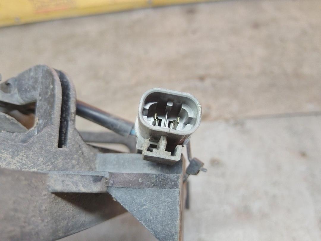 Вентилятор радиатора 8L1KOE Mazda Premacy - Фото 4