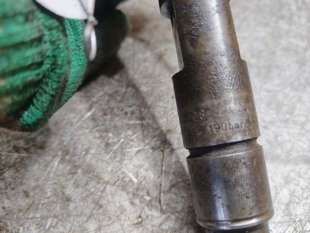 Форсунка 03ZBRK Audi A4 купить на авторазборке