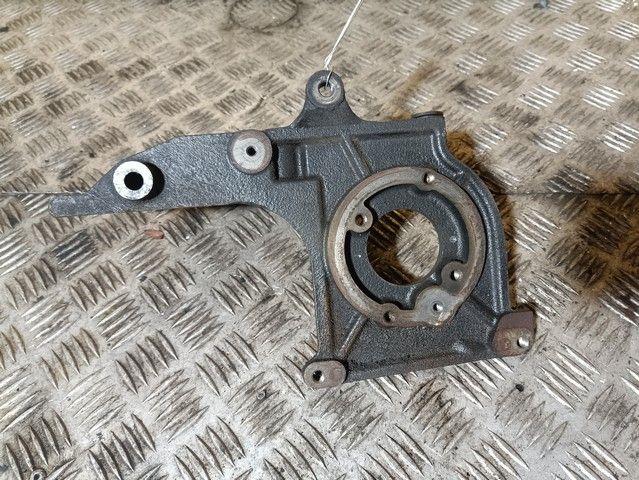 Крепление ТНВД JJ9KKA Mazda Premacy