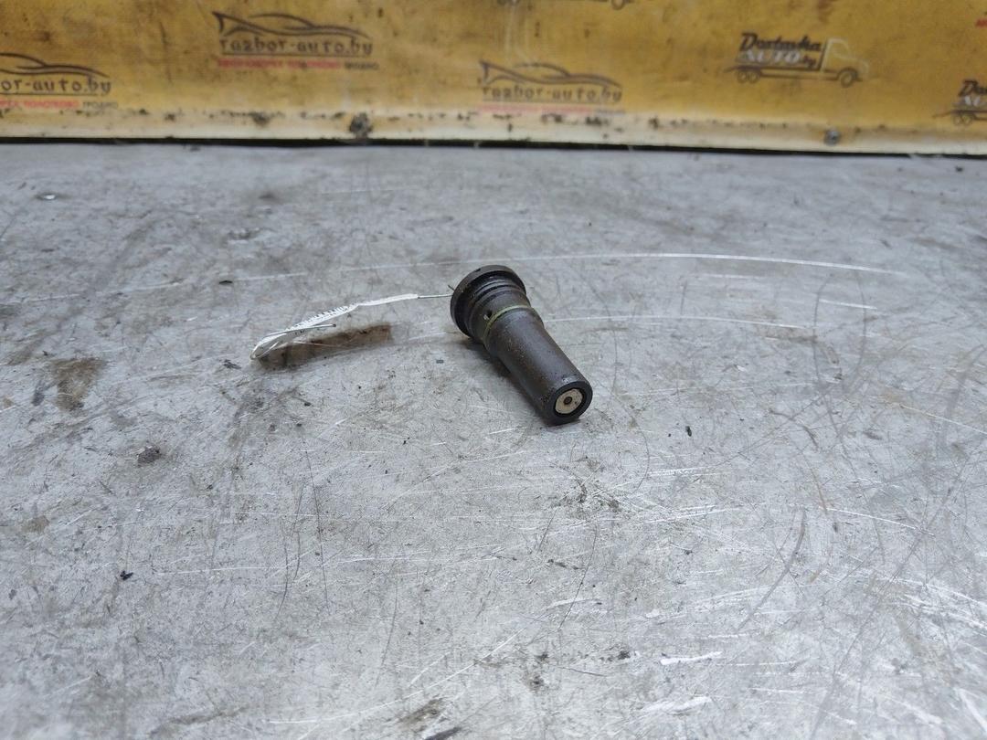 Форсунка JIY8Q3 Audi 100 купить с доставкой