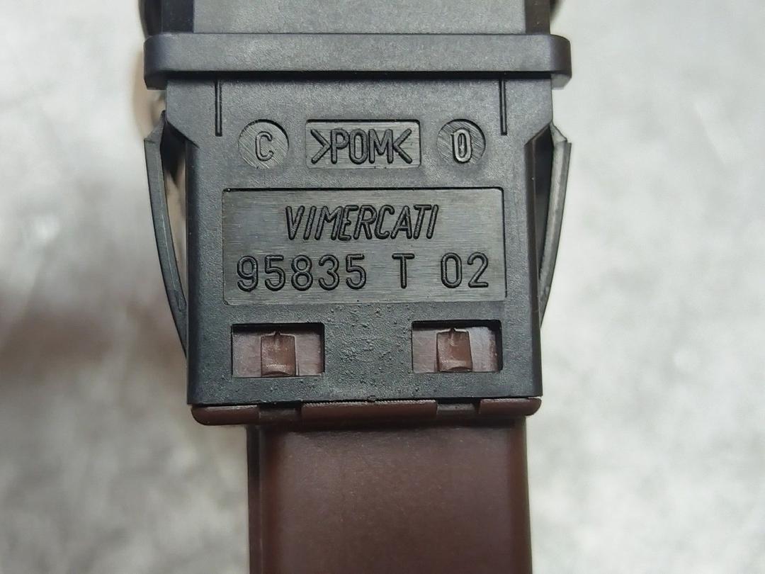 Кнопка (выключатель) RO2TM3 Citroen C4 - Фото 4