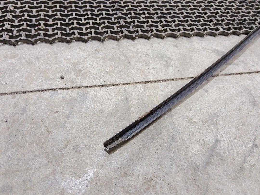 Молдинг крыши UM6PLE Audi 100 купить в магазине запчастей бу