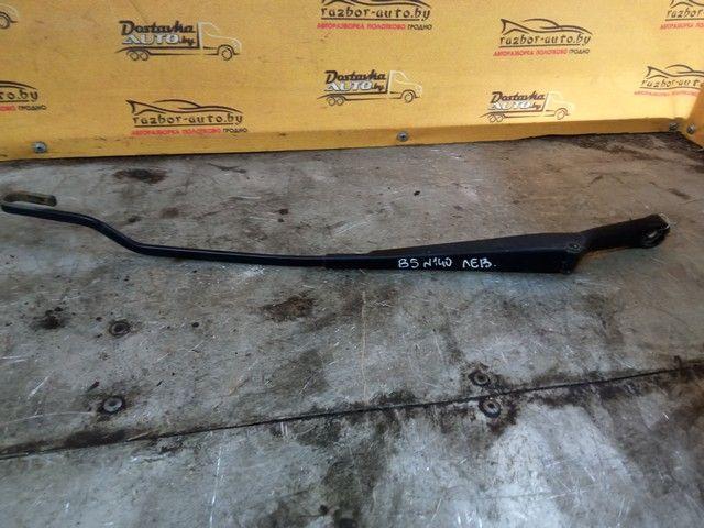 Щеткодержатель (поводок стеклоочистителя, дворник) 1YB57V Volkswagen Passat купить