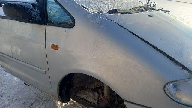Крыло переднее правое 5FTKNW Volkswagen Sharan купить