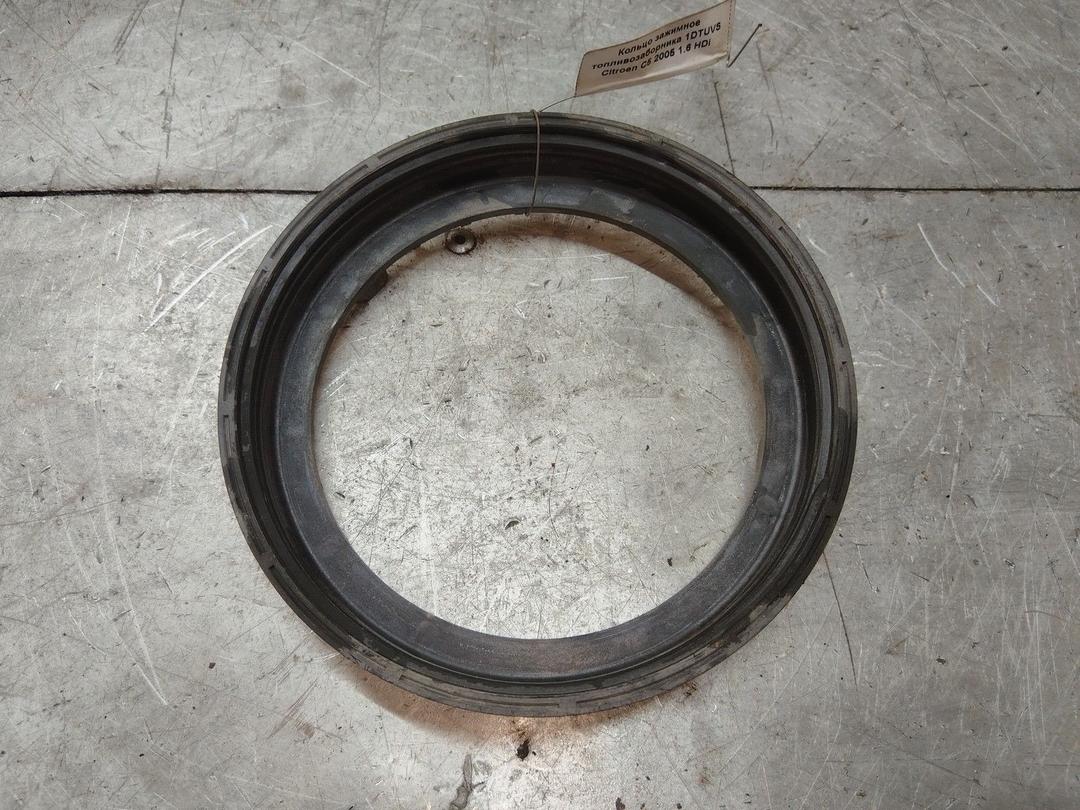 Кольцо зажимное топливозаборника 1DTUVS Citroen C5 купить