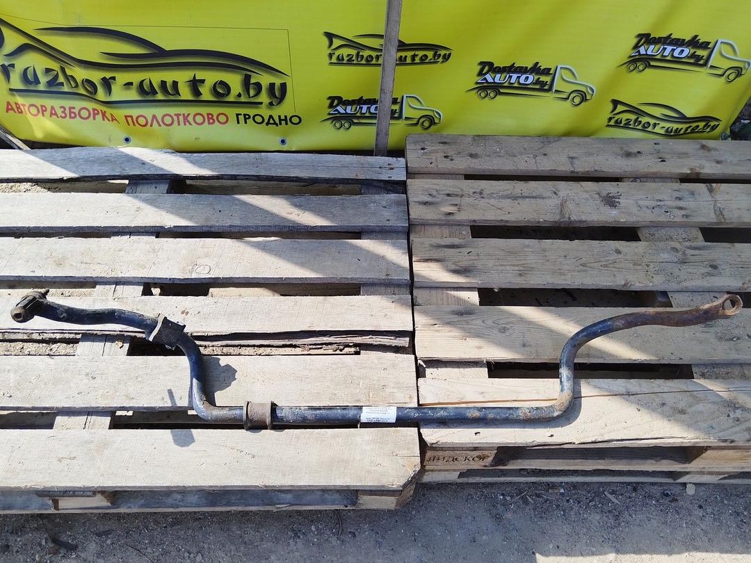 Стабилизатор подвески (поперечной устойчивости) передний 94C8GG Mitsubishi Colt