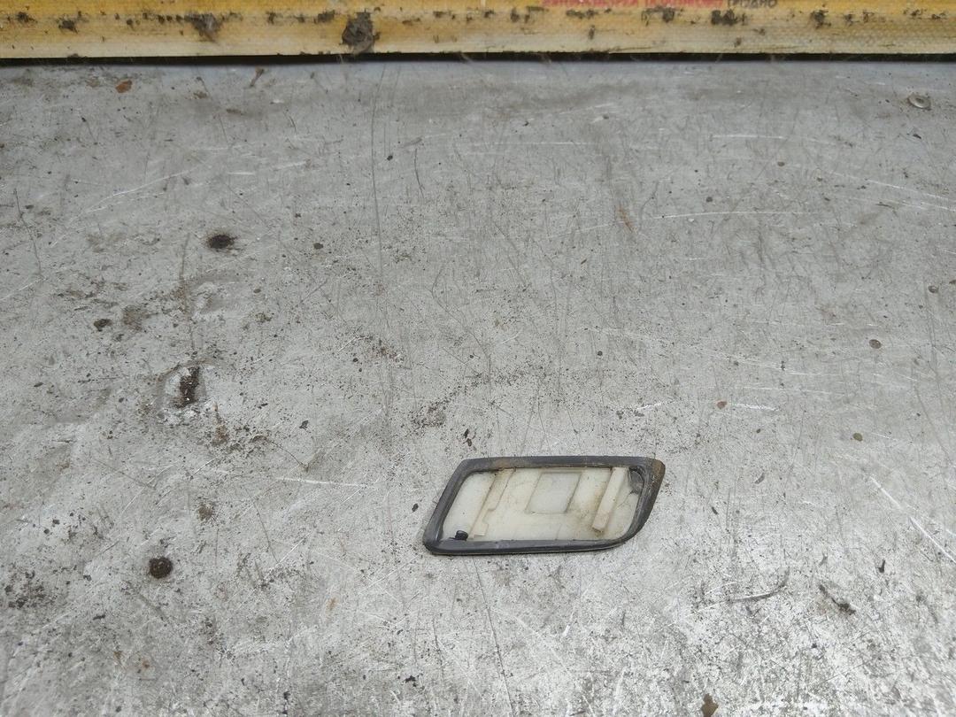 Молдинг крыла Z3MC2A Audi 100 купить