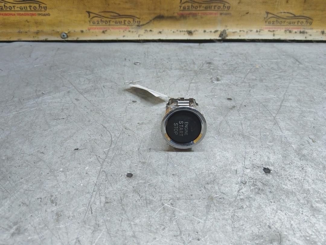 Кнопка запуска двигателя S4L04G Toyota Corolla Verso