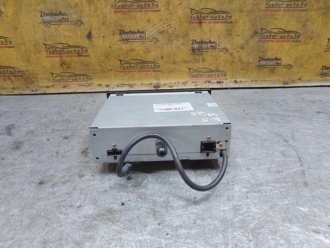 CD-чейнджер L7YN3B Volkswagen Passat купить