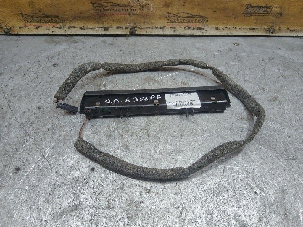 Стоп-сигнал 62CCXO Opel Astra - Фото 4