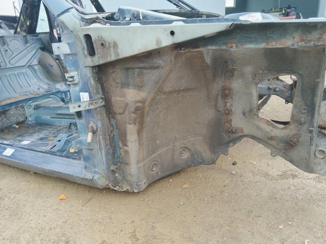 Стойка кузовная передняя правая Z5HG20 Audi 100 купить