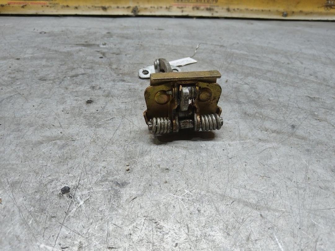 Ограничитель открывания двери передней WOFRVQ Peugeot 406 купить