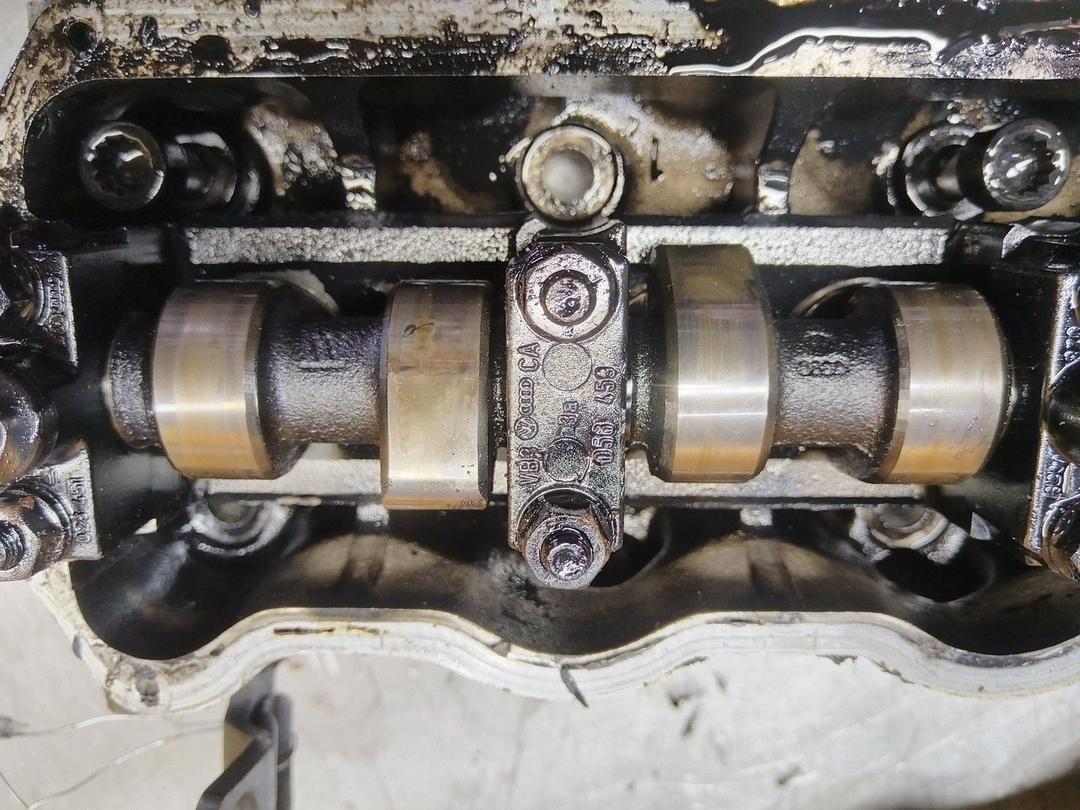 Головка блока цилиндров 9KJTCY Audi 80 undefined
