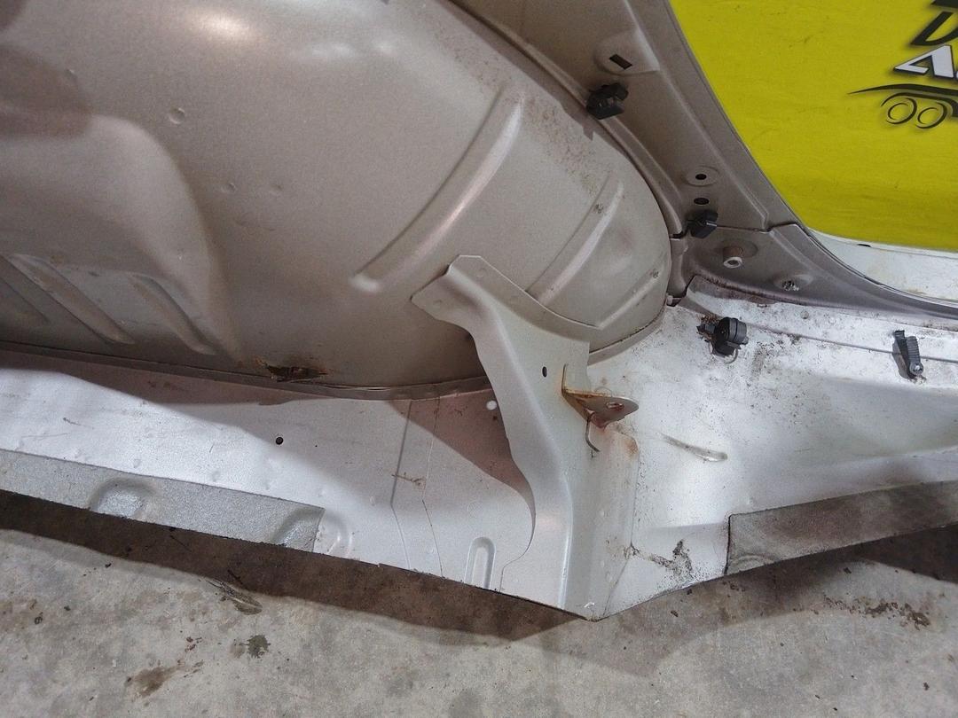 Крыло заднее левое DYNUNS Peugeot 307 undefined