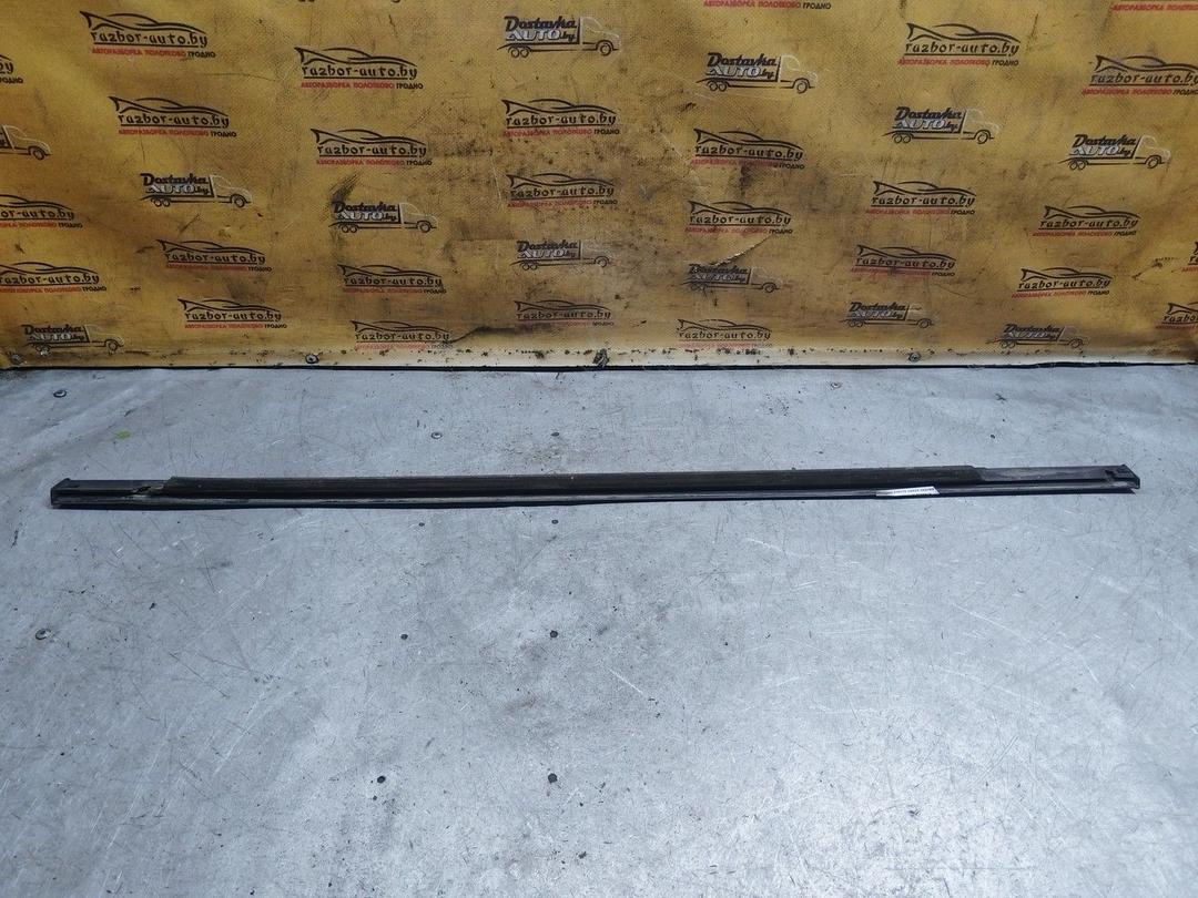 Молдинг стекла двери задней правой наружный MG5AJ6 Renault Scenic купить с доставкой