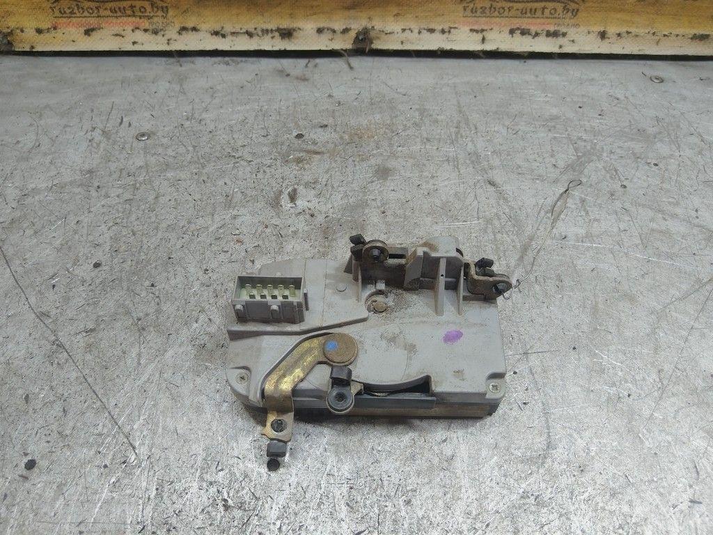 Замок двери передней правой 5DV5GI Peugeot 406 - Фото 3